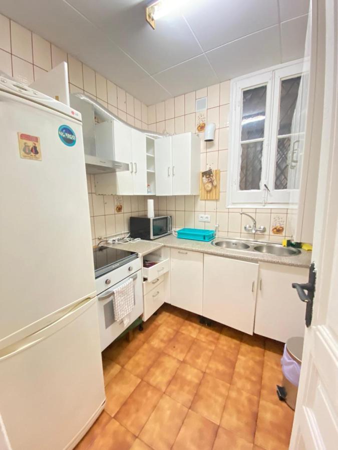 Piso Y Patio Apartment Барселона Екстериор снимка